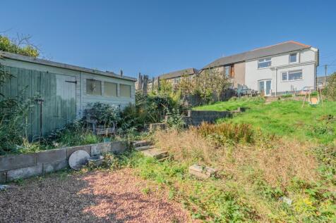 122 Blaendare Road-25.jpg