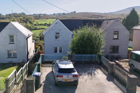 122 Blaendare Road-37.jpg