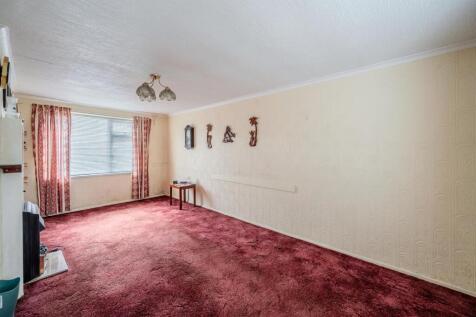 15 Field View Road-8.jpg