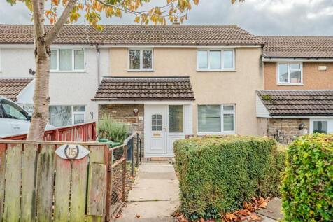 15 Field View Road-1.jpg