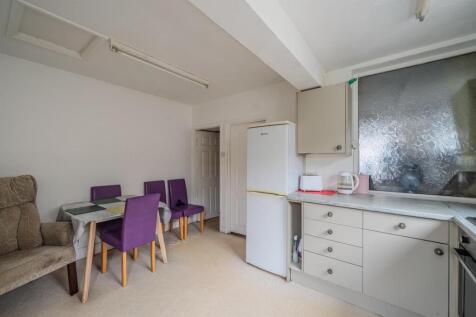 3 Coed Terrace-14.jpg