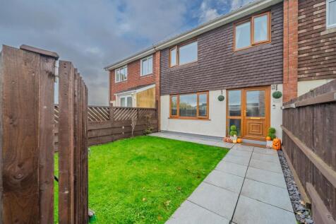 21 Blodwen Road-2.jpg