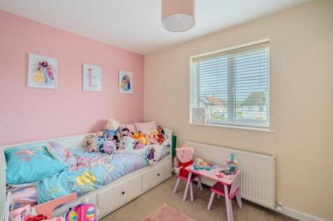 2A Ladyhill Close-7.jpg