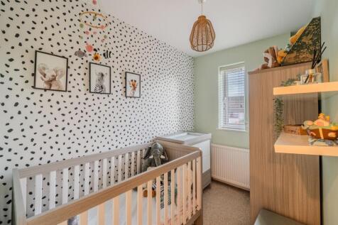 2A Ladyhill Close-8.jpg