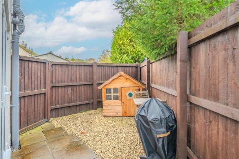 2A Ladyhill Close-5.jpg