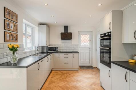 57 Oaklands View-15.jpg