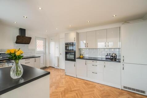 57 Oaklands View-17.jpg