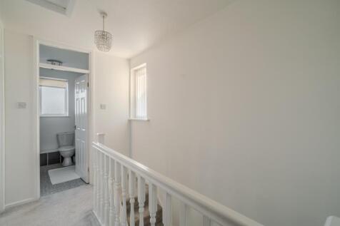 57 Oaklands View-6.jpg