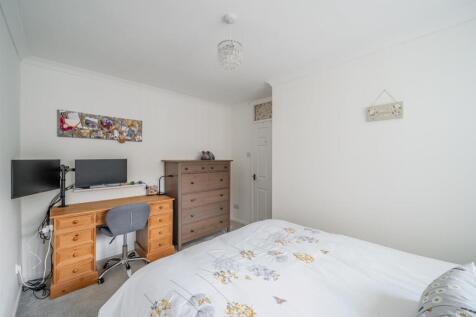 57 Oaklands View-4.jpg