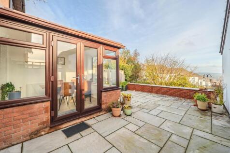 57 Oaklands View-23.jpg