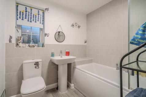 14 Poppyfield Ave-14.jpg