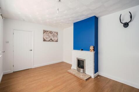 50 Salisbury Court-13.jpg