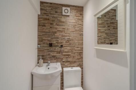 4 Woodland St-6.jpg