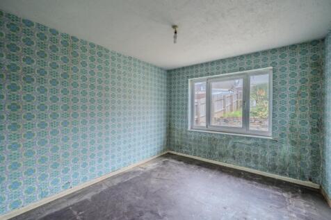 5 Llanover Road Estate-2.jpg