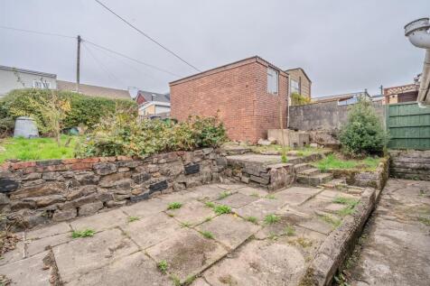 5 Llanover Road Estate-12.jpg