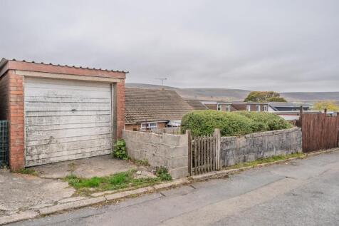 5 Llanover Road Estate-15.jpg