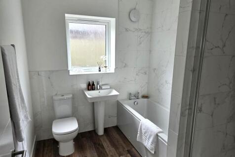 Athena - bathroom