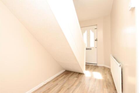 Hallway.JPG