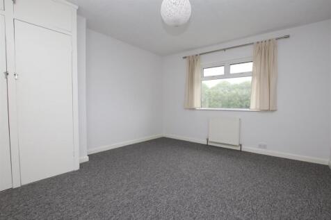 Bedroom one.JPG