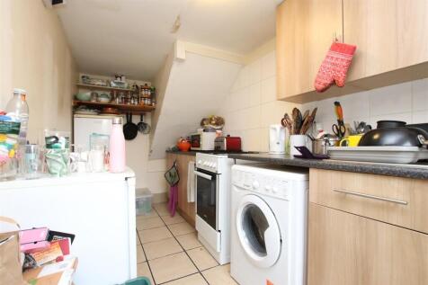 Kitchen.JPG