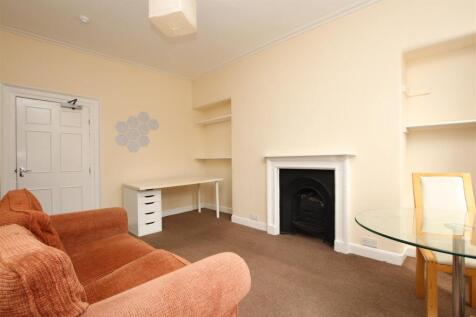 Living room.JPG