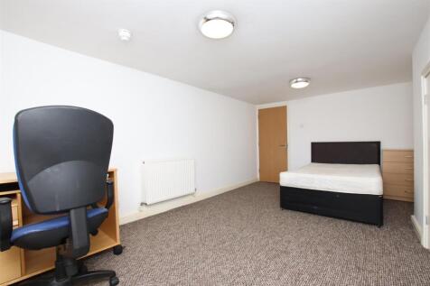 Bedroom.JPG