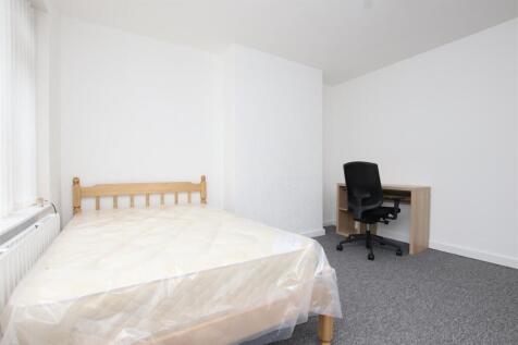 Bed1 .JPG