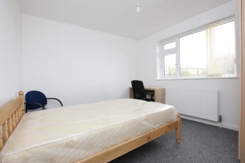 Bed2.JPG