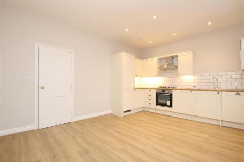 Kitchen living room (2).JPG
