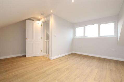Bedroom one.JPG