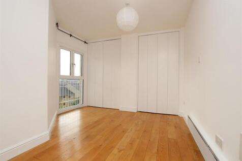 Bedroom one.JPG