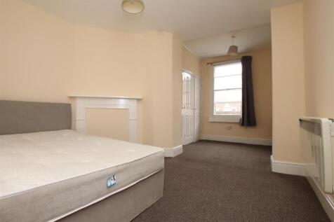 Bedroom.JPG