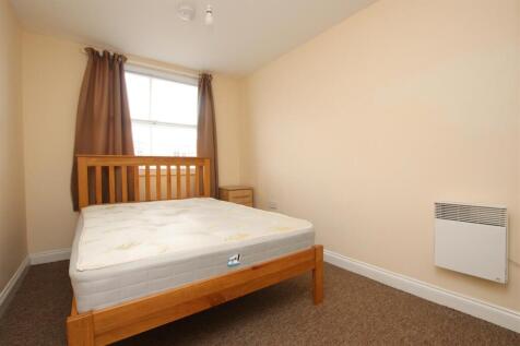 Bedroom.JPG
