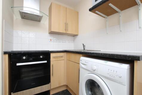 Kitchen.JPG