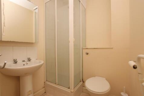 Shower room.JPG