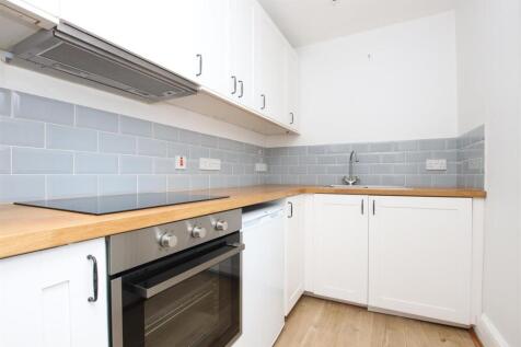 Kitchen.JPG