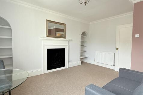 Living room.jpeg