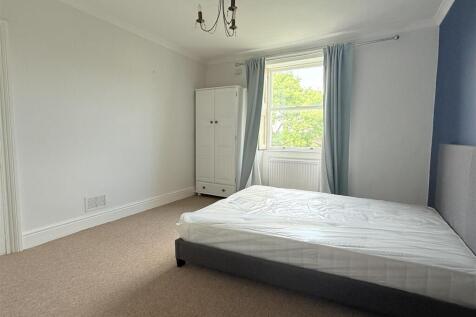 Bedroom.jpeg