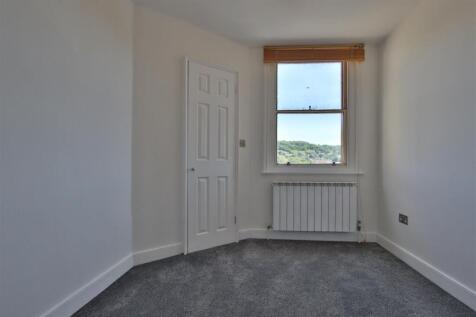 Bedroom.JPG