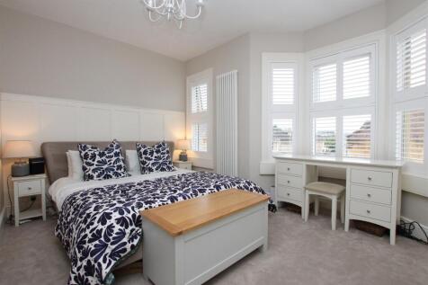 Bedroom one.JPG
