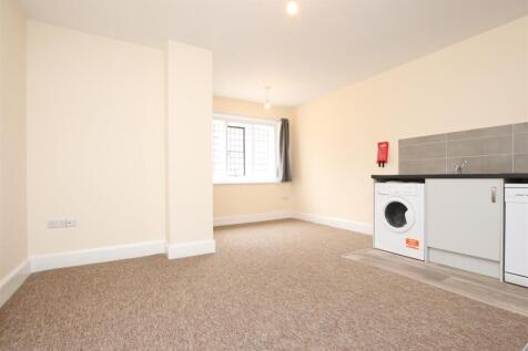 Kitchen  Living Room.JPG
