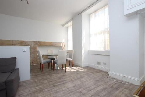 Dining area.JPG
