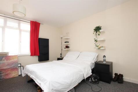 Bedroom.JPG