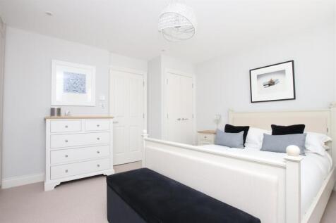 Main bedroom.JPG