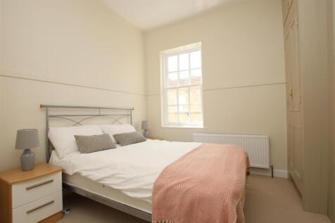 Bedroom two.JPG