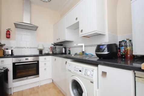 Kitchen.JPG