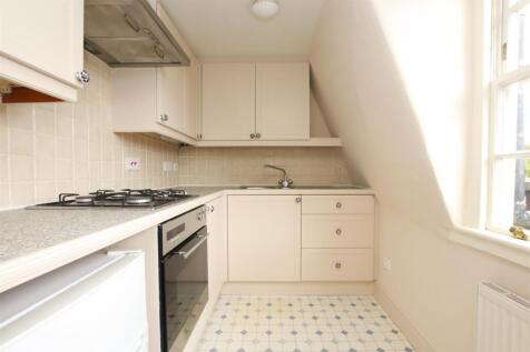 Kitchen.JPG