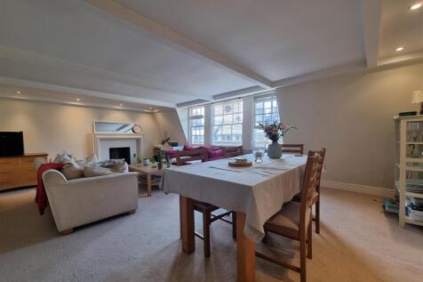 Living room.jpg