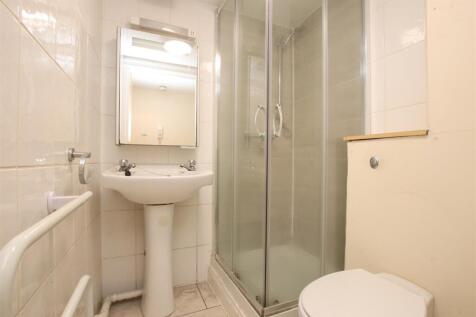 Shower room.JPG
