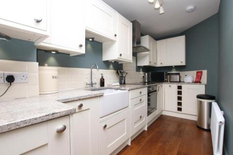 Kitchen.JPG